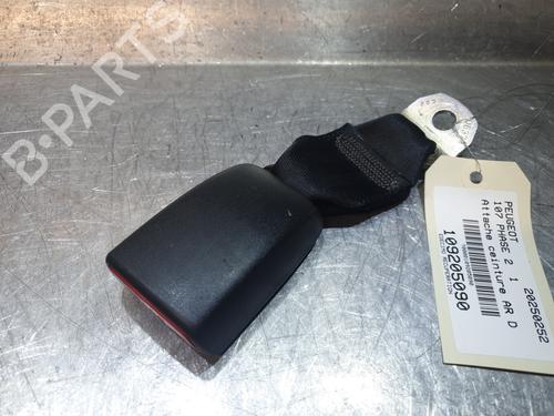 Used Seat buckle PEUGEOT 107 (PM_, PN_) 1.0 (68 hp) 27500559