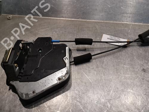 Used Rear left lock Rear left lock LEXUS RX (MCU15) 300 AWD (MCU15) (201 hp) 20920945 20920945