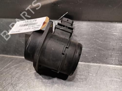 Used Mass air flow sensor Mass air flow sensor FIAT GRANDE PUNTO (199_) 1.3 D Multijet (75 hp) 20923047 20923047