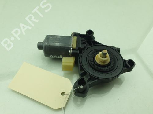 Used Right front window motor Right front window motor VW GOLF VII (5G1, BQ1, BE1, BE2) 1.0 TSI (110 hp) 39428742 39428742