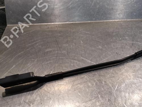 Used Front windshield wiper arm PEUGEOT 308 I (4A_, 4C_) 1.6 HDi (109 hp) 20923286