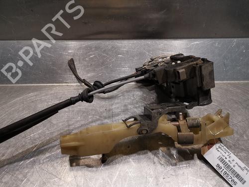 Used Front left lock HYUNDAI SANTA FÉ II (CM) 2.2 CRDi GLS 4x4 (150 hp) 20923207
