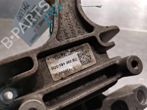 Used Engine mount Engine mount AUDI A3 (8V1, 8VK) 2.0 TDI (150 hp) 20923478 20923478
