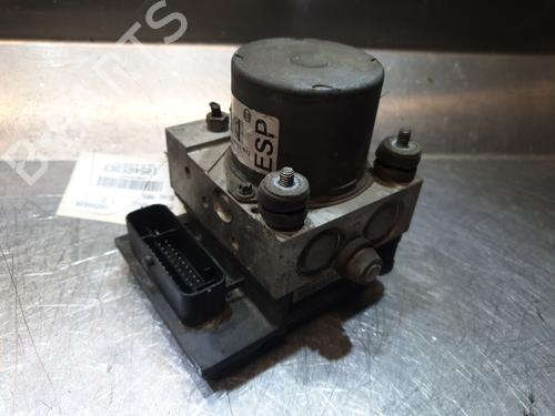 Used ABS pump ALFA ROMEO MITO (955_) 1.3 MultiJet (955AXP1A, 955AYC1A) (95 hp) 25491176