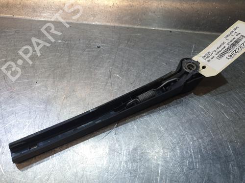 rear-windshield-wiper-arm-skoda-fabia-iii-nj3-2014-2015-2016-2017-2018-2019-2020-2021-24059676 main image