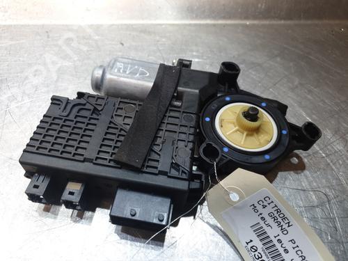 Rudehejsemotor forskærm højre CITROËN C4 Grand Picasso I (UA_) 2.0 HDi 138 (136 hp) 24524852