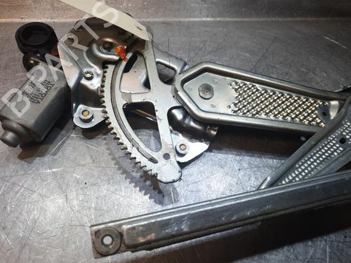 Front right window mechanism TOYOTA YARIS (_P1_) 1.4 D-4D (NLP10_, NLP10R) | BP26583109C23 