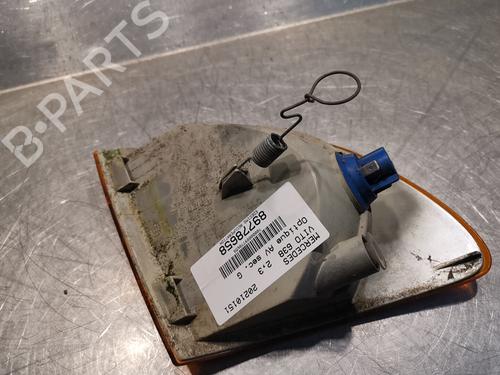 Used Left front indicator Left front indicator MERCEDES-BENZ VITO Van (W638) 110 D 2.3 (638.074, 638.078) (98 hp) 21215629 21215629