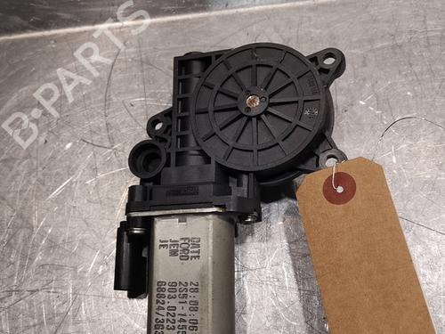 Used Right front window motor FORD FIESTA V (JH_, JD_) 1.4 TDCi (68 hp) 20919366