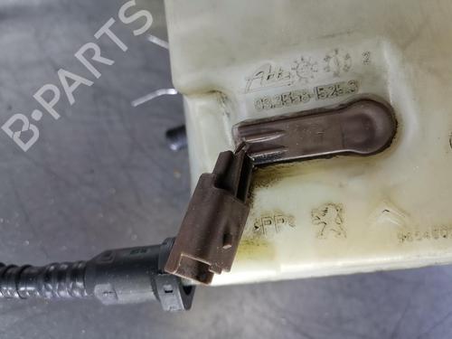 Used Brake master cylinder CITROËN C4 Grand Picasso I (UA_) 1.6 HDi (109 hp) 20925113