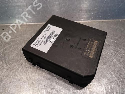 Fuse box RENAULT MEGANE III Coupe (DZ0/1_) 1.5 dCi (DZ0B) | BP20923580E1 