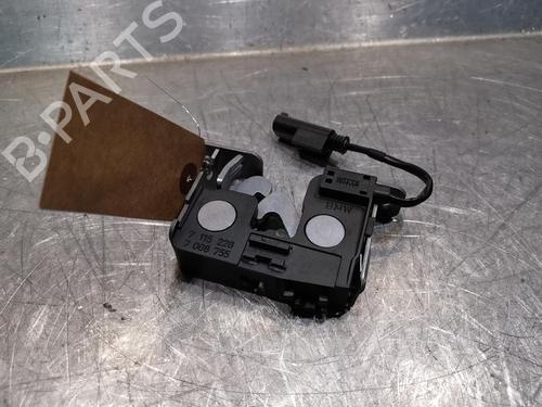 Hood lock BMW 1 (E87) 118 d | BP20919822C133