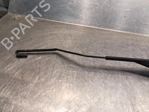 Used Front windshield wiper arm CITROËN SAXO (S0, S1) 1.1 X, SX (60 hp) 21215401