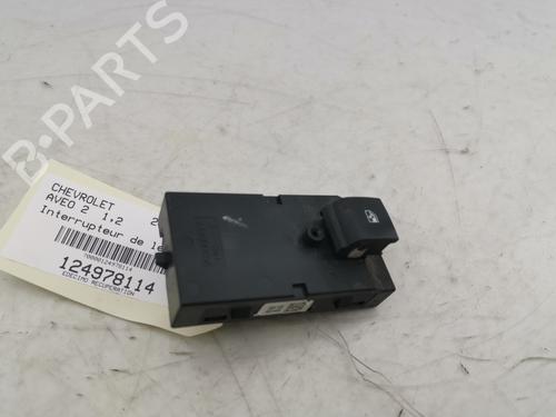 Used Right front window switch Right front window switch CHEVROLET AVEO Hatchback (T300) [2011-2026] 34257898 34257898