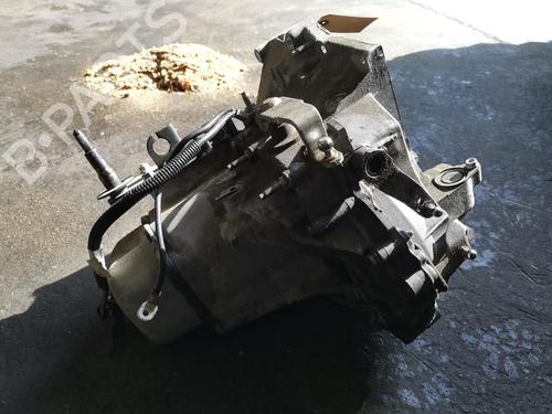 Used Gearbox PEUGEOT 206 Hatchback (2A/C) 1.4 i (75 hp) 20918660