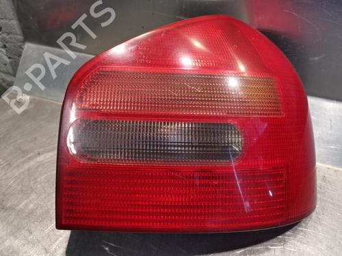 Højre baglygte AUDI A3 (8L1) 1.9 TDI (90 hp) 21215365