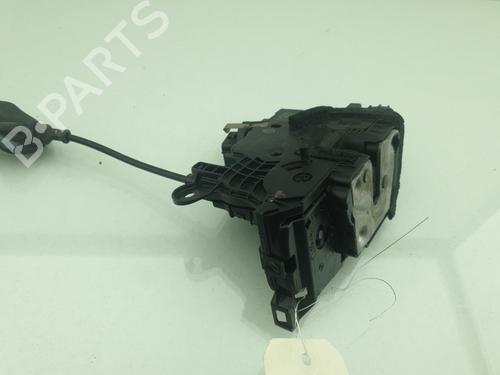 Højre bagtil lås Højre bagtil lås RENAULT CLIO IV (BH_) 1.5 dCi 75 (75 hp) 37001346 37001346