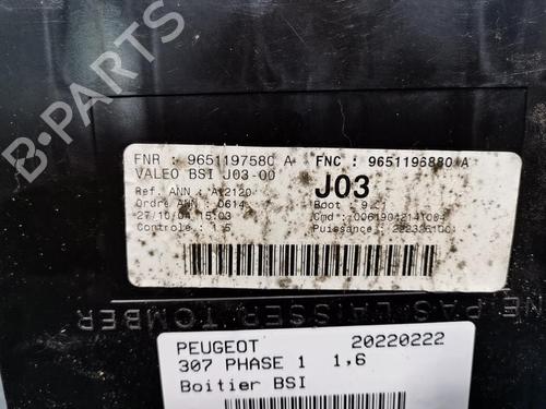 Used Fuse box Fuse box PEUGEOT 307 (3A/C) 1.6 HDi 110 (109 hp) 20919703 20919703
