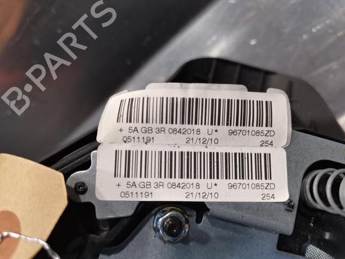 Used Driver airbag PEUGEOT 206 Hatchback (2A/C) 1.4 i (75 hp) 20918575