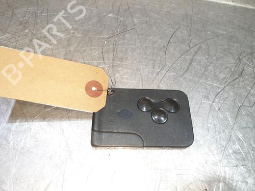 Elektronische module RENAULT SCÉNIC II (JM0/1_) 1.5 dCi (JM1E, JM16) (106 hp) 21265723