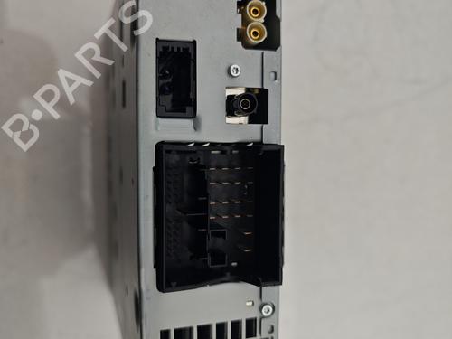 Used Radio Radio AUDI Q3 (8UB, 8UG) 2.0 TFSI quattro (220 hp) 30300100 30300100