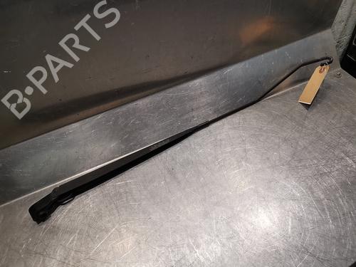 Used Front windshield wiper arm PEUGEOT 1007 (KM_) 1.4 (75 hp) 20920904