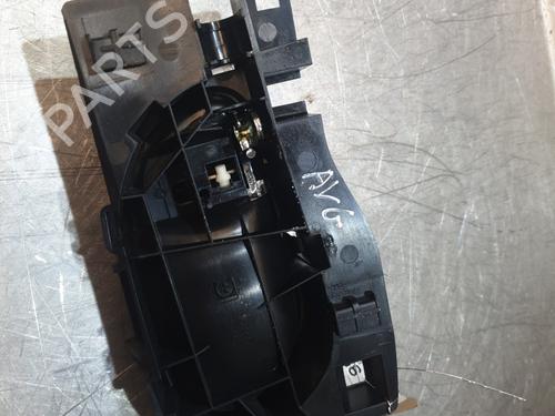 Used Front left interior door handle Front left interior door handle CITROËN C4 Picasso I MPV (UD_) 1.6 HDi (109 hp) 21170520 21170520