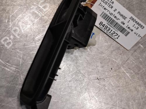 Used Right front window switch Right front window switch DACIA DUSTER (HM_) 1.3 TCe 150 4x4 (HMM3) (150 hp) 20923385 20923385