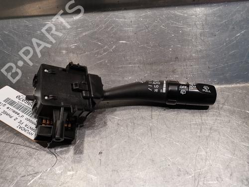 Used Steering column stalk HYUNDAI SANTA FÉ II (CM) 2.2 CRDi GLS 4x4 (150 hp) 21215634