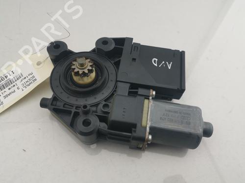 Right front window motor RENAULT SCÉNIC III (JZ0/1_) 1.6 dCi (JZ00, JZ12) | BP30128302E20
