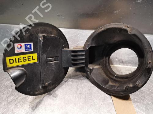 Used Fuel flap PEUGEOT 207 SW (WK_) 1.6 HDi (90 hp) 20923443