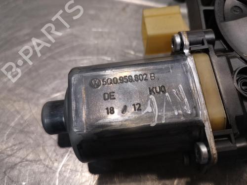 Rudehejsemotor forskærm venstre AUDI A3 (8V1, 8VK) 2.0 TDI (150 hp) 20921198