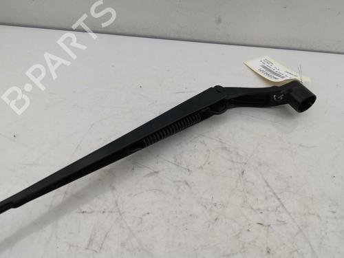 front-windshield-wiper-arm-nissan-micra-v-k14-2016-32784452 main image