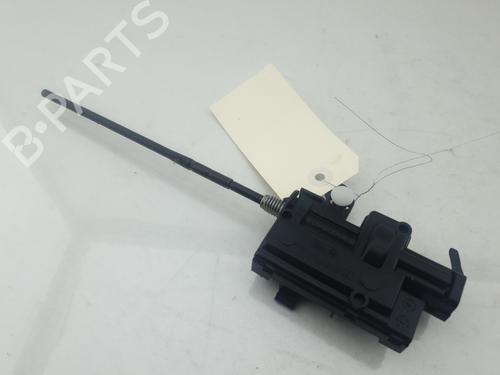 fuel-door-actuator-renault-clio-iv-bh_-2012-2013-2014-2015-2016-2017-2018-2019-2020-2021-36027502 main image