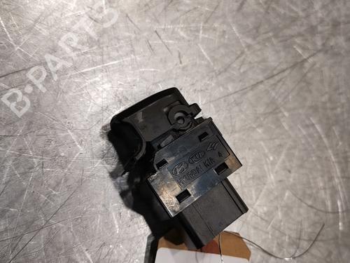 Right rear window switch HYUNDAI SANTA FÉ II (CM) 2.2 CRDi GLS 4x4 | BP20923188I28 