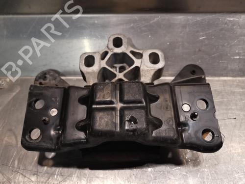 Used Engine mount Engine mount AUDI A3 (8V1, 8VK) 2.0 TDI (150 hp) 20923489 20923489