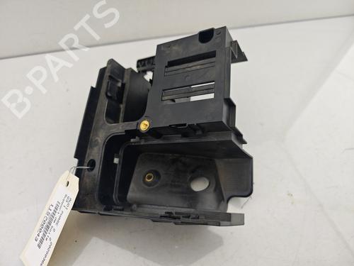 Versnellingsbak Steun AUDI Q3 (8UB, 8UG) 2.0 TFSI quattro (220 hp) 30395157