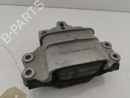Used Engine mount AUDI Q3 (8UB, 8UG) 2.0 TFSI quattro (220 hp) 30462204