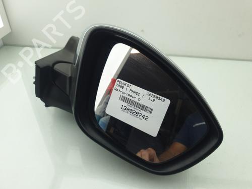 Used Right mirror Right mirror 37633807 37633807