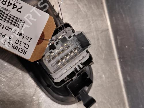 Used Left front window switch Left front window switch RENAULT CLIO III (BR0/1, CR0/1) 1.2 16V (BR02, BR0J, BR11, CR02, CR0J, CR11) (75 hp) 20923718 20923718