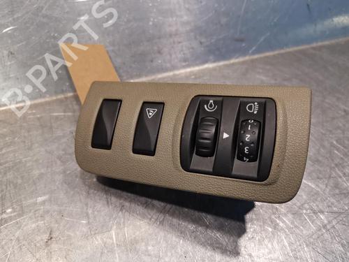 Used Headlight switch RENAULT SCÉNIC III (JZ0/1_) 1.5 dCi (106 hp) 20921020