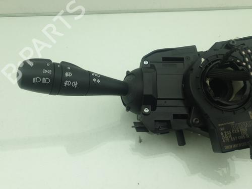 steering-column-stalk-renault-clio-iv-bh_-2012-2013-2014-2015-2016-2017-2018-2019-2020-2021-37001325 main image