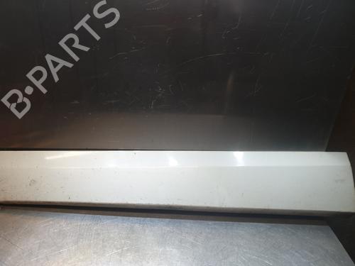Used Door moulding trim RENAULT SCÉNIC III (JZ0/1_) 1.5 dCi (110 hp) 22319225