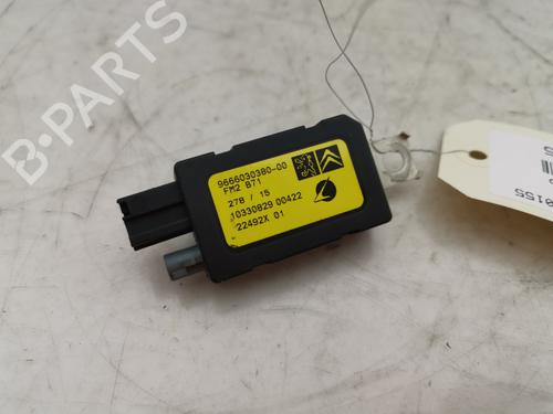 Electronic module CITROËN C4 II (NC_) | BP33537178M83 - Image 2