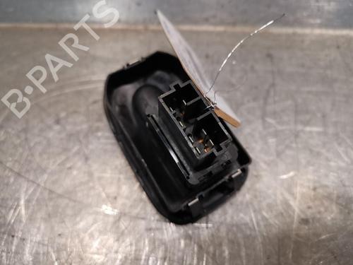 Used Right front window switch Right front window switch PEUGEOT 306 Hatchback (7A, 7C, N3, N5) 2.0 HDI 90 (90 hp) 21215331 21215331
