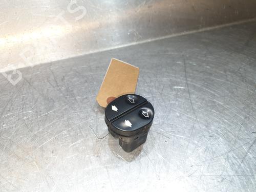 Used Left front window switch Left front window switch FORD TRANSIT CONNECT (P65_, P70_, P80_) 1.8 Di (75 hp) 21215767 21215767