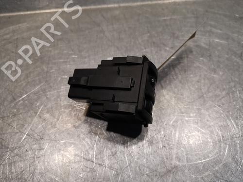 Used Headlight switch Headlight switch RENAULT MEGANE III Hatchback (BZ0/1_, B3_) 1.5 dCi (BZ09, BZ0D, BZ1W, BZ29, BZ14) (110 hp) 20919561 20919561