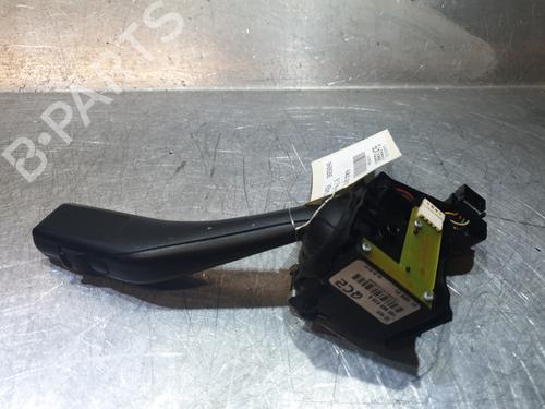 Used Switch VW GOLF V (1K1) 1.9 TDI (105 hp) 27381641
