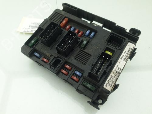fuse-box-peugeot-206-sw-2ek-2002-38056489 main image