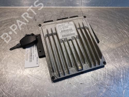 Used Engine control unit (ECU) DACIA SANDERO 1.5 dCi (68 hp) 20923909